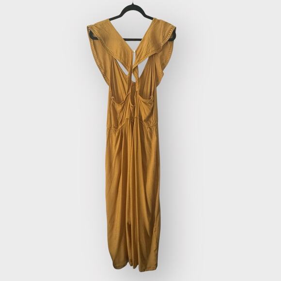 Xhilaration ruffle pants jumpsuitt with open back detail, size XXL - Picture 9 of 11